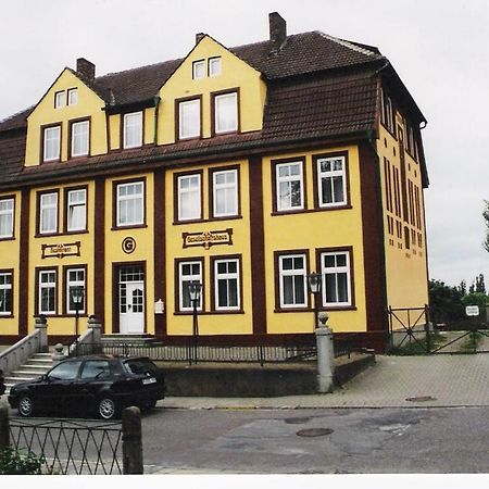 Hotel Gesellschaftshaus Берген-ауф-Рюген Экстерьер фото