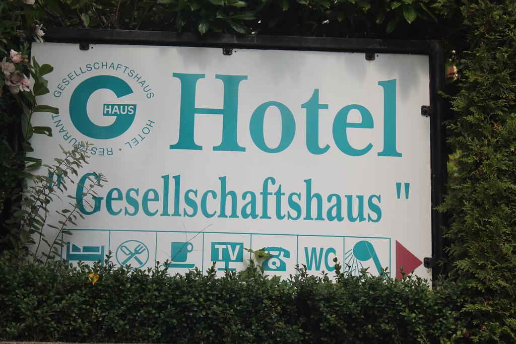 Hotel Gesellschaftshaus Берген-ауф-Рюген Экстерьер фото